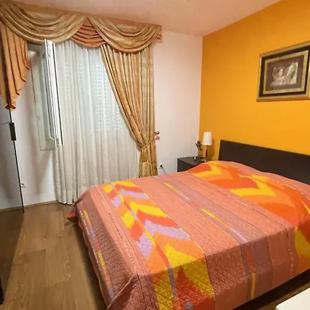 Divna Apartment *